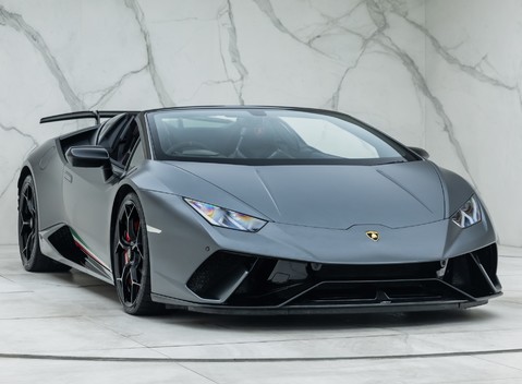 Lamborghini Huracan LP 640-4 PERFORMANTE SPYDER 9