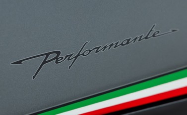 Lamborghini Huracan LP 640-4 PERFORMANTE SPYDER 34