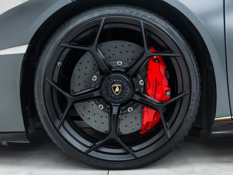 Lamborghini Huracan LP 640-4 PERFORMANTE SPYDER