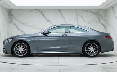 Mercedes-Benz S Class AMG S 63 Coupe 2