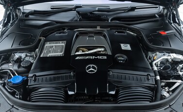 Mercedes-Benz S Class AMG S 63 Coupe 36