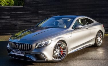 Mercedes-Benz S Class AMG S 63 Coupe 2