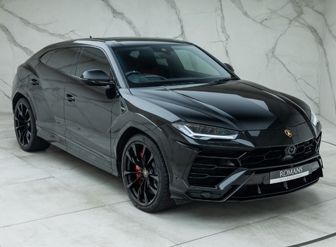 Lamborghini Urus 8