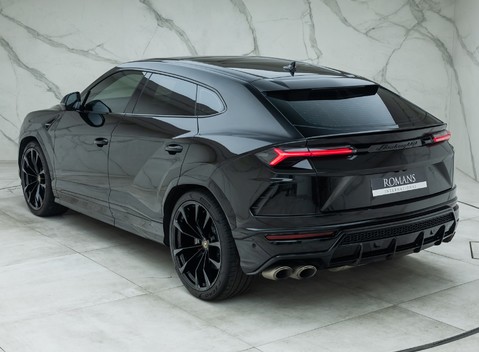 Lamborghini Urus 9