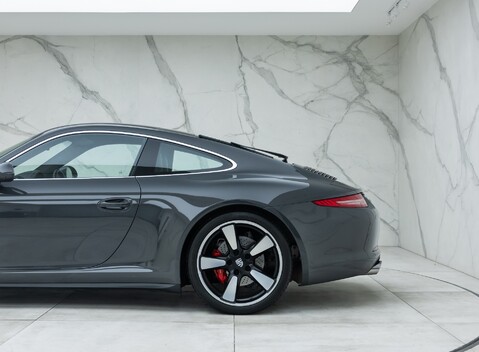 Porsche 911 50th ANNIVERSARY EDITION (991) 33