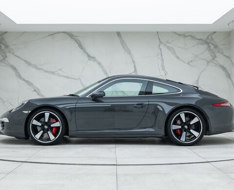 Porsche 911 50th ANNIVERSARY EDITION (991) 