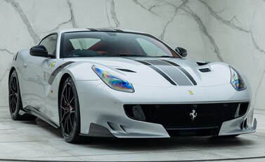 Ferrari F12 TDF 6