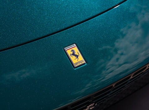 Ferrari Roma 4