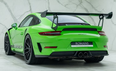 Porsche 911 GT3 RS Weissach (991.2) 7