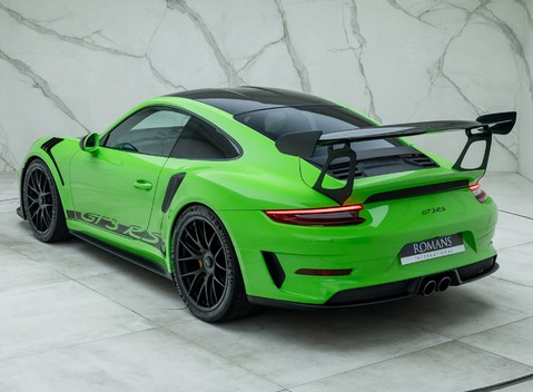 Porsche 911 GT3 RS Weissach (991.2) 9