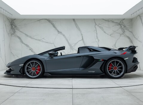 Lamborghini Aventador LP 770-4 SVJ ROADSTER 3