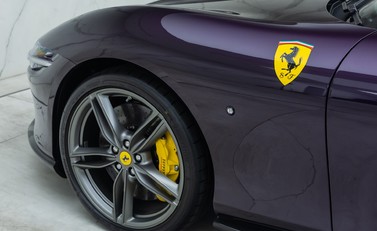 Ferrari Roma SPIDER 32