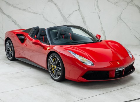 Ferrari 488 SPIDER 11