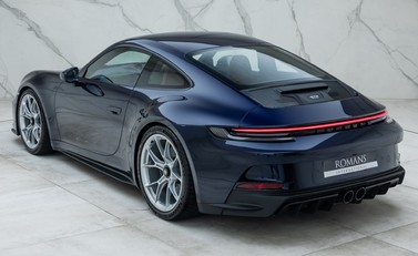 Porsche 911 GT3 TOURING (992) 9