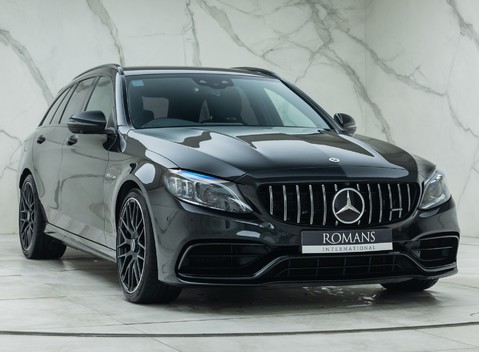 Mercedes-Benz C Class AMG C 63 ESTATE 6