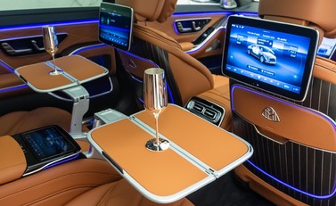 Mercedes-Benz S Class S580 MAYBACH FIRST CLASS 21