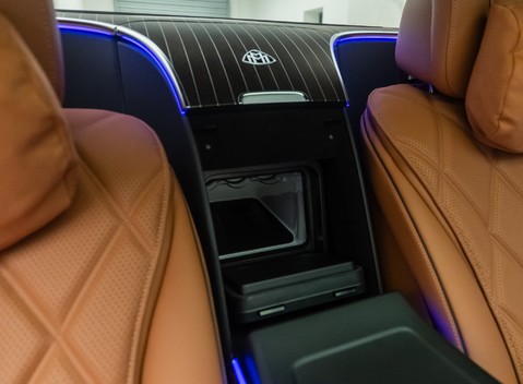 Mercedes-Benz S Class S580 MAYBACH FIRST CLASS 16