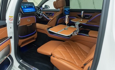 Mercedes-Benz S Class S580 MAYBACH FIRST CLASS 51