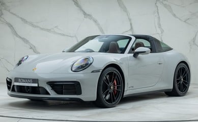 Porsche 911 Targa 4 GTS (992)