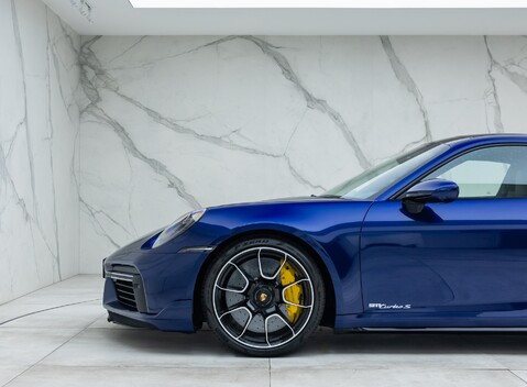 Porsche 911 Turbo S (992) 39