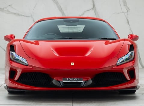 Ferrari F8 Tributo 4