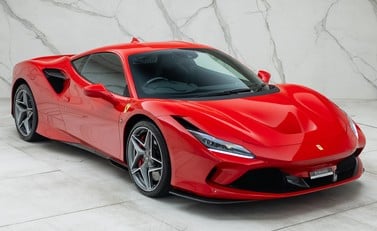 Ferrari F8 Tributo 8