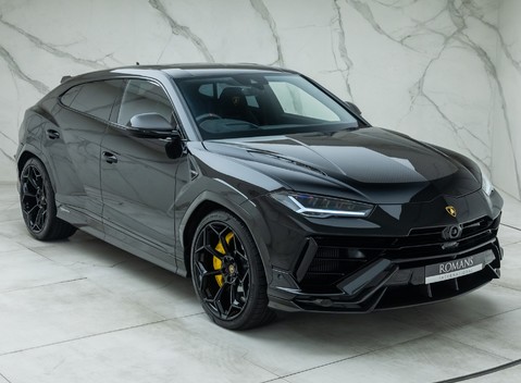 Lamborghini Urus PERFORMANTE 8