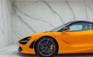 McLaren 720S 39