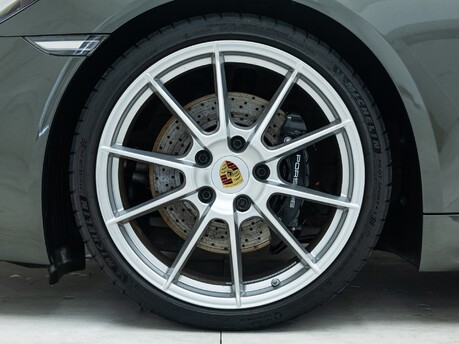 Porsche 718 BOXSTER GTS 4.0