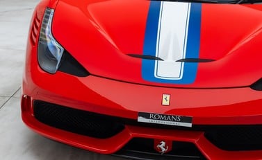 Ferrari 458 Speciale Aperta 31