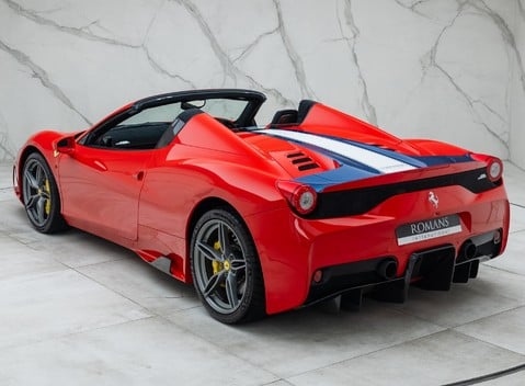 Ferrari 458 Speciale Aperta 12