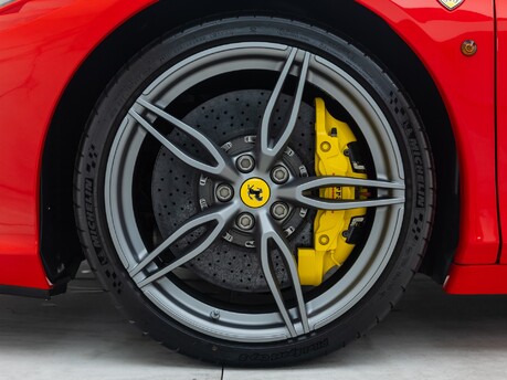 Ferrari 458 Speciale Aperta