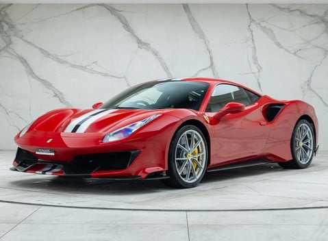 Ferrari 488 Pista 1