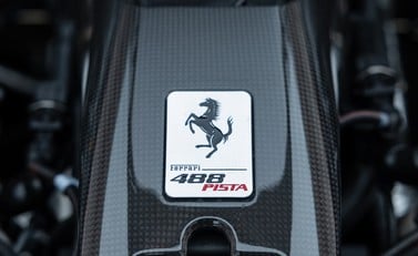 Ferrari 488 Pista 48