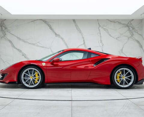 Ferrari 488 Pista