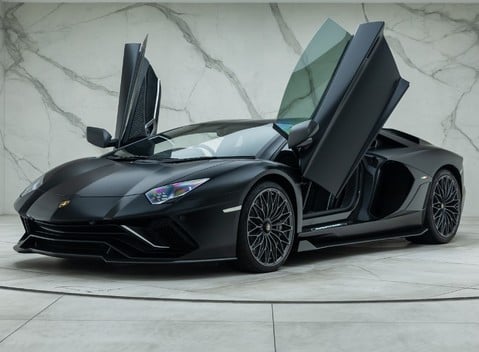 Lamborghini Aventador LP 780-4 ULTIMAE 2