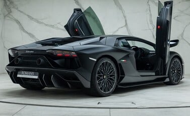 Lamborghini Aventador LP 780-4 ULTIMAE 5