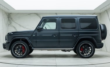 Mercedes-Benz G Series AMG G63 MAGNO EDITION 2