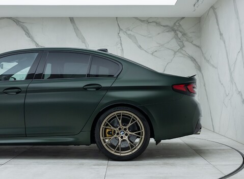 BMW M5 CS 46