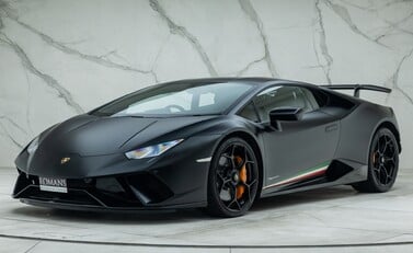 Lamborghini Huracan LP 640-4 PERFORMANTE 1