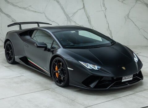 Lamborghini Huracan LP 640-4 PERFORMANTE 8