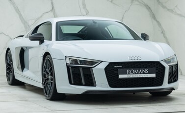 Audi R8 V10 PLUS 6