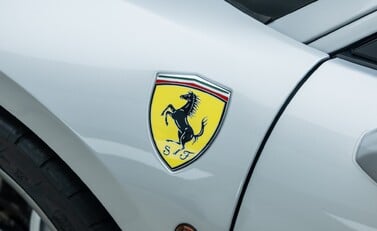 Ferrari 488 Pista 32