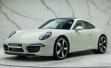 Porsche 911 50TH ANNIVERSARY EDITION (991)