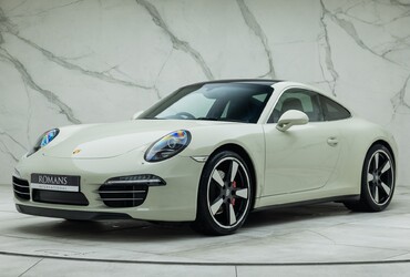 Porsche 911 50TH ANNIVERSARY EDITION (991)