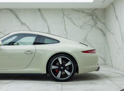 Porsche 911 50TH ANNIVERSARY EDITION (991) 32