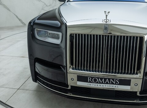 Rolls-Royce Phantom VIII 37