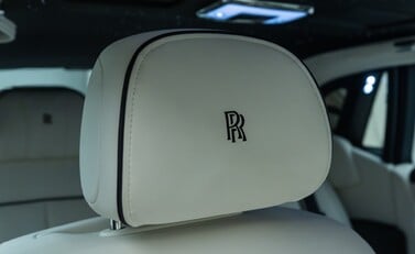 Rolls-Royce Phantom VIII 14