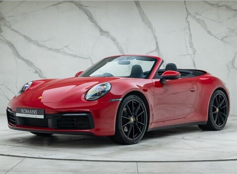 Porsche 911 Carrera CABRIOLET (992) 1