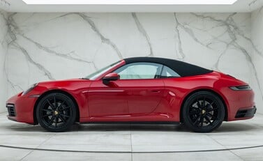 Porsche 911 Carrera CABRIOLET (992) 7